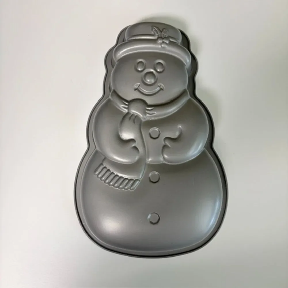 Snowman Shaped Cake Pan Gray Metal Christmas Holiday Baking Mold 11 Inch